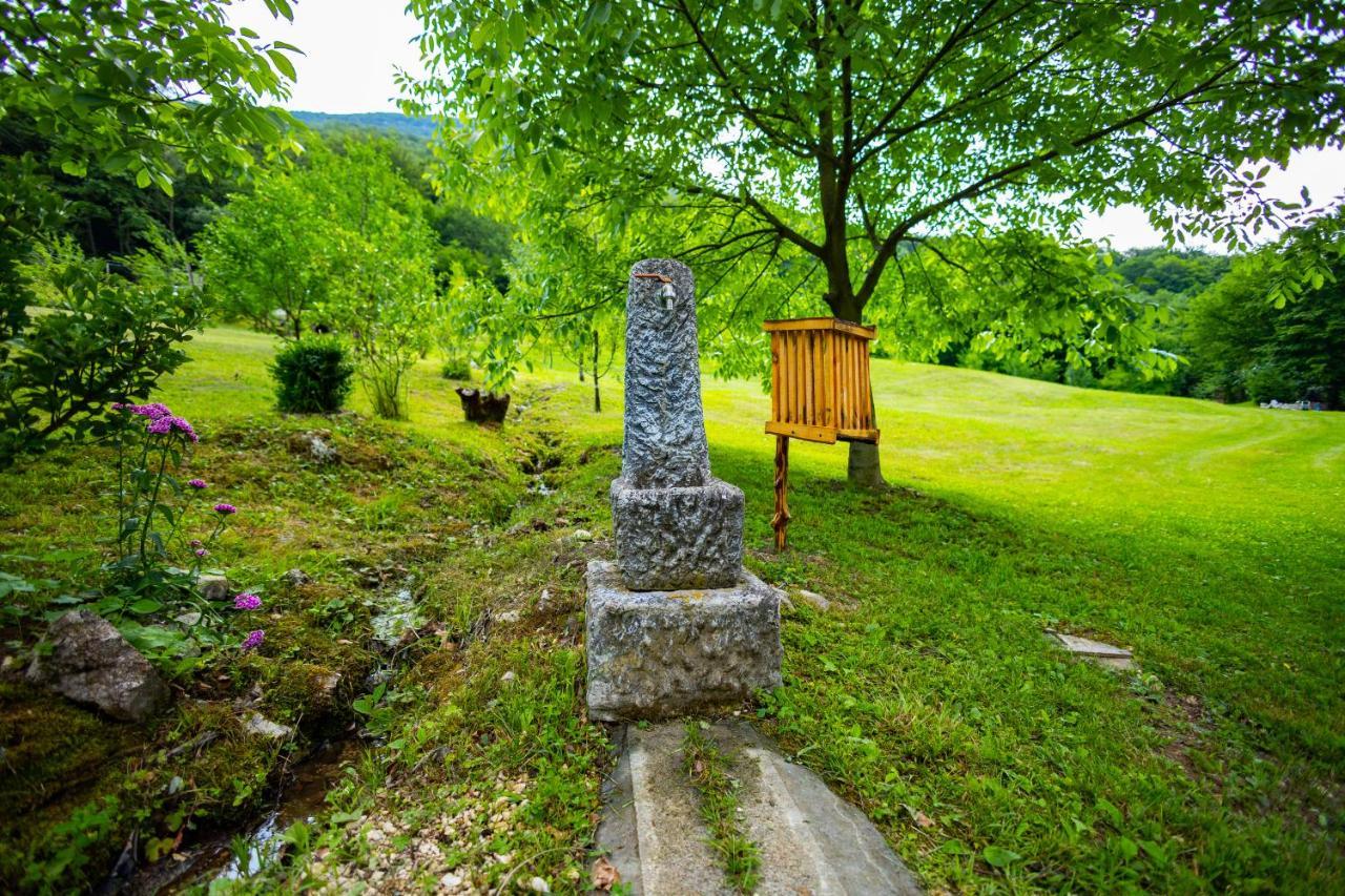 Kuca U Sumi - Forrest House Near Una National Park Bihać Exteriér fotografie
